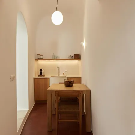 Thiro Bliss With Private Jacuzzi Appartement Pýrgos