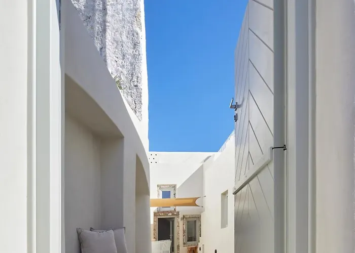 Thiro Bliss With Private Jacuzzi