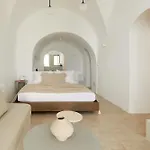 Thiro Bliss With Private Jacuzzi Apartman *