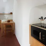 Apartman Thiro Bliss With Private Jacuzzi Pírgosz