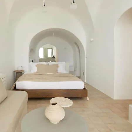 Thiro Bliss With Private Jacuzzi Appartamento *