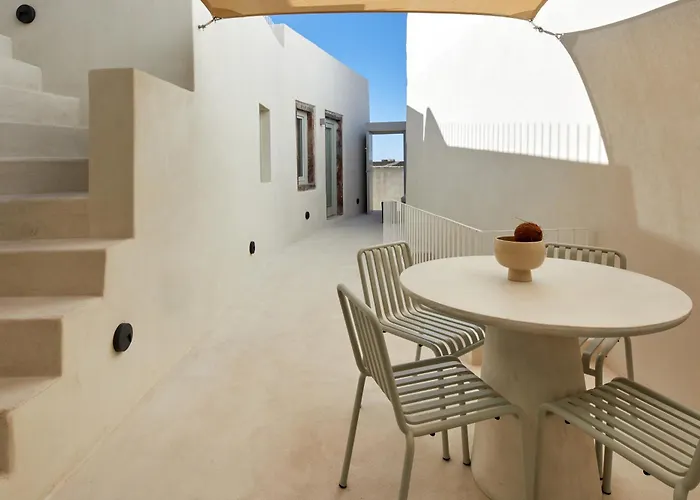 Apartman Thiro Bliss With Private Jacuzzi *